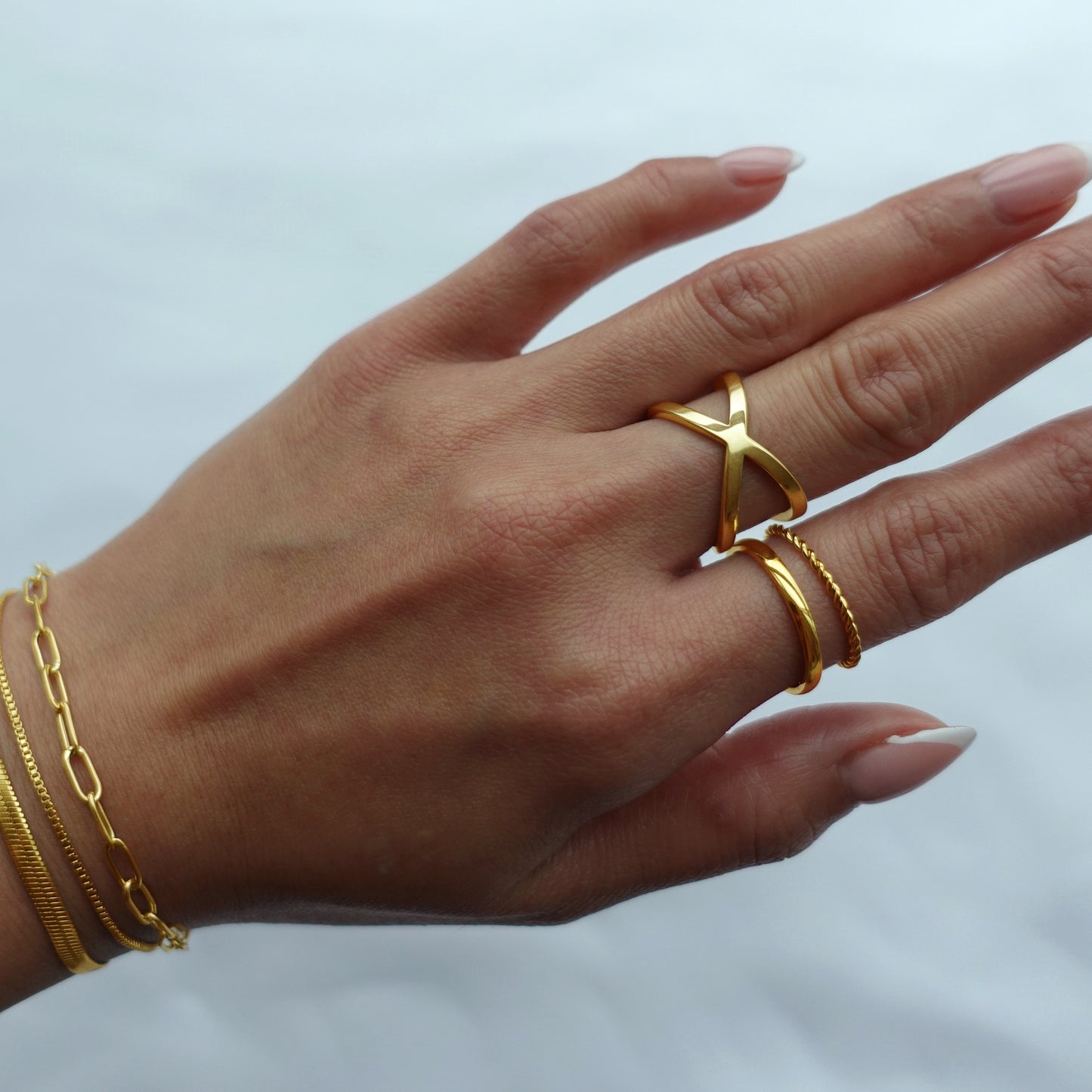 X Criss Cross Ring