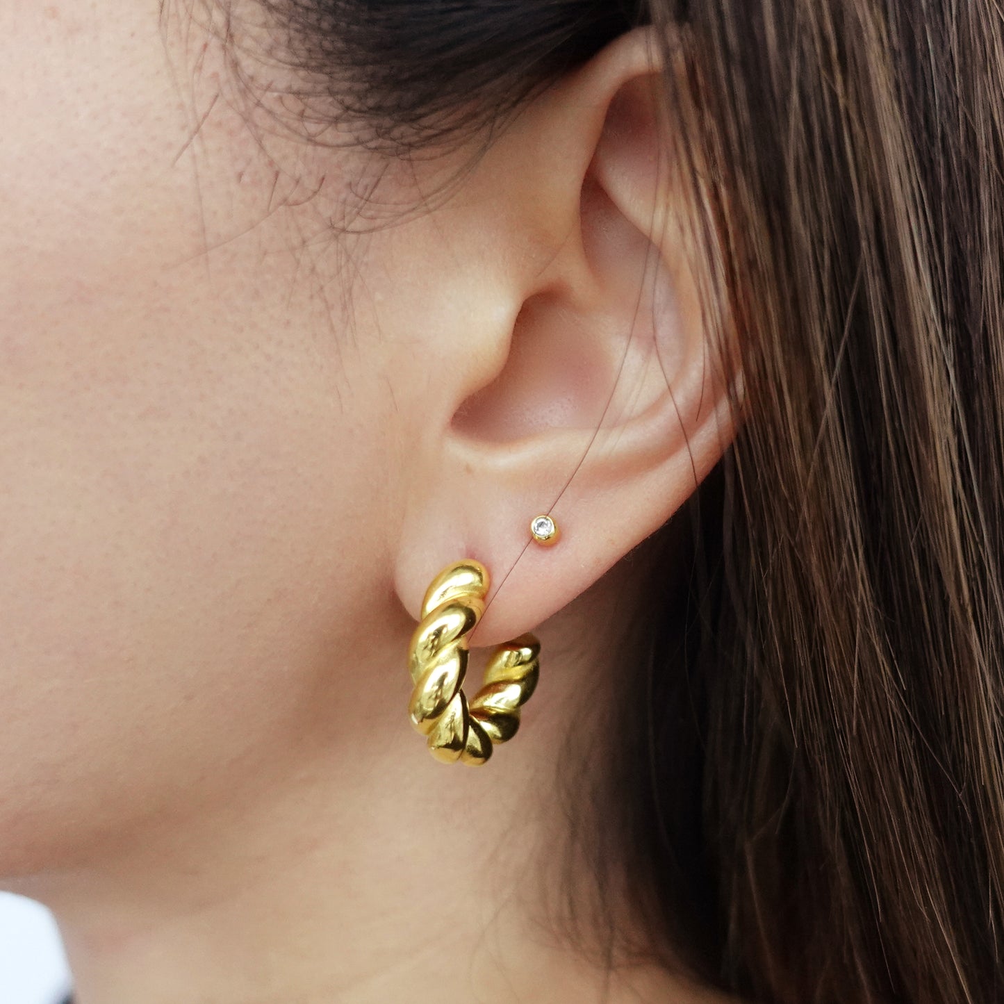 Twist Hoops